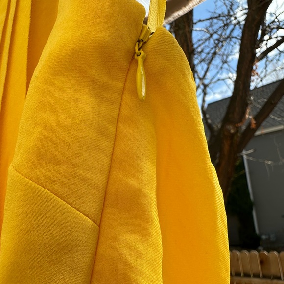 Banana Republic NWT Sunshine Yellow Wedding Guest Halter Tie Neck Dress sz 6 - Picture 9 of 16